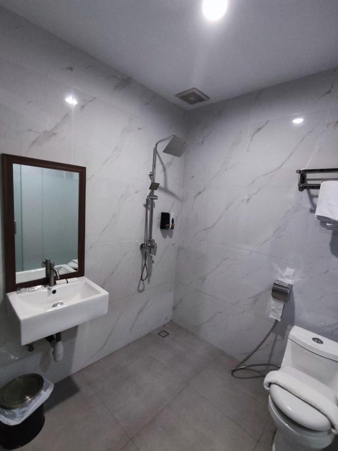 Hotel Morena Batam Esterno foto